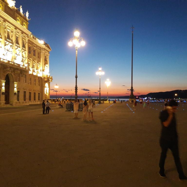 Affittacamere San Lazzaro Trieste Bagian luar foto